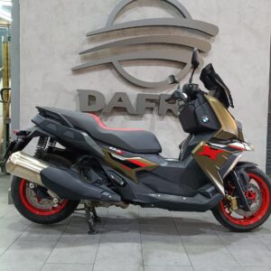 BMW C400
